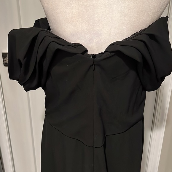 RENE RUIZ COLLECTION Off The Shoulder Crepe Column Gown 16 - Picture 6 of 6